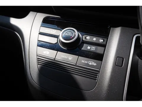 Honda Freed Plus