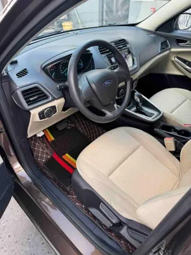 Ford Escort