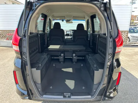 Honda Freed Plus