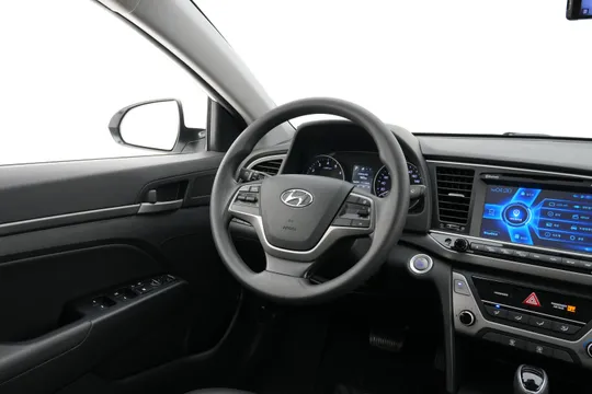 Hyundai Elantra (Avante)