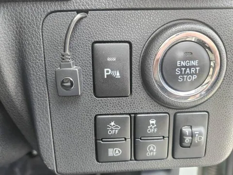Daihatsu Mira Tocot