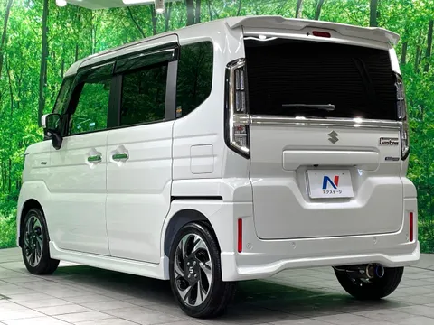 Suzuki Spacia Custom