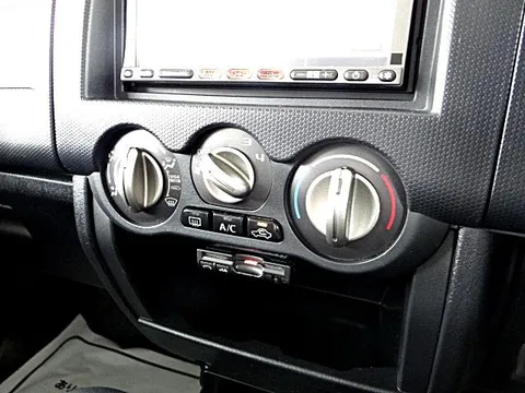 Nissan KIX