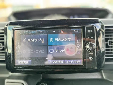 Toyota Pixis Mega