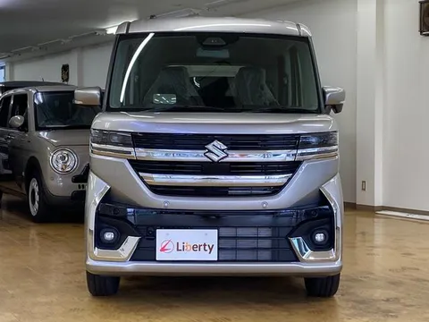 Suzuki Spacia Custom