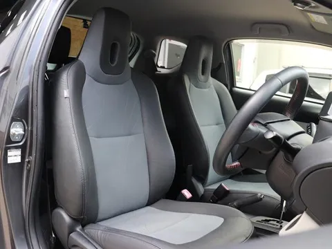 Toyota iQ