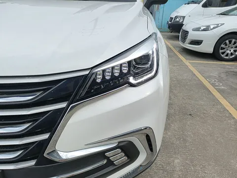 Changan CS85