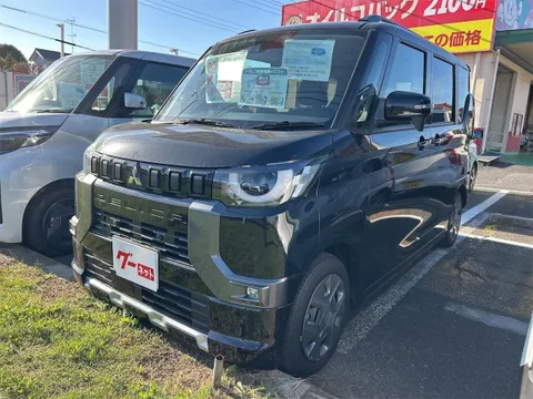 Mitsubishi Delica Mini