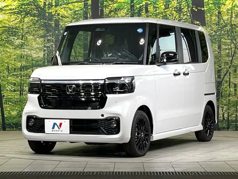 Honda N-BOX Custom