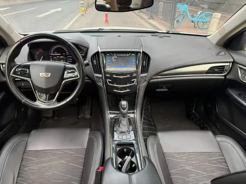 Cadillac ATS-L