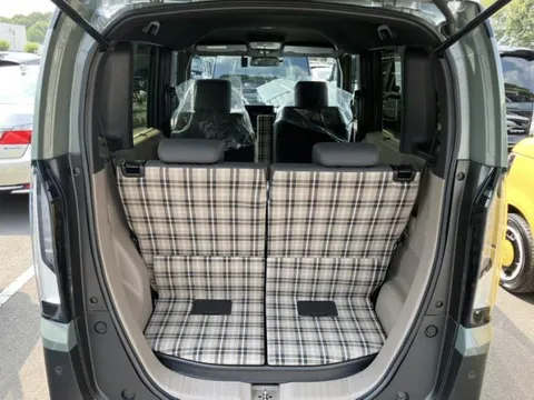 Honda N-BOX Joy