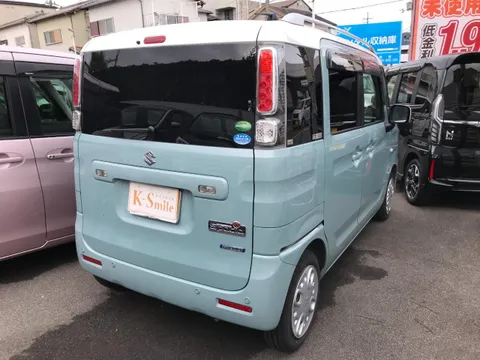 Suzuki Spacia