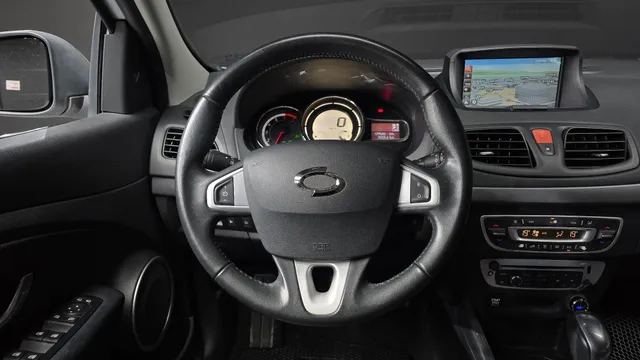 Renault SM3