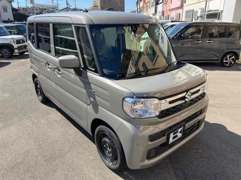 Suzuki Spacia
