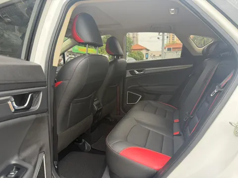 Geely Emgrand GS