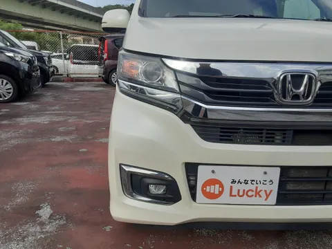 Honda N-WGN Custom