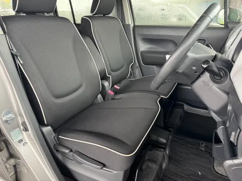 Mazda Flair Crossover