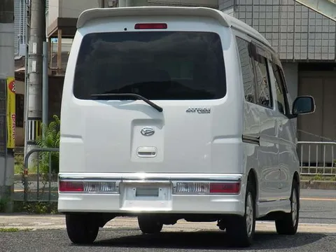 Daihatsu Atrai Wagon