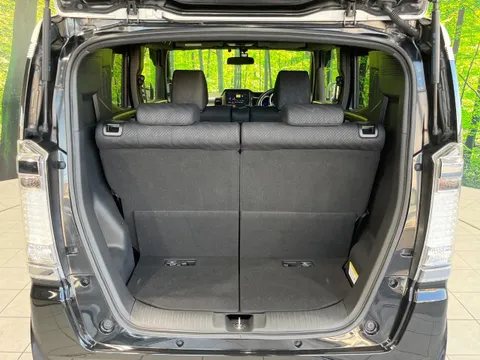 Honda N-BOX Slash