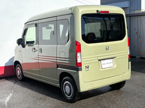 Honda N-VAN Plus Style