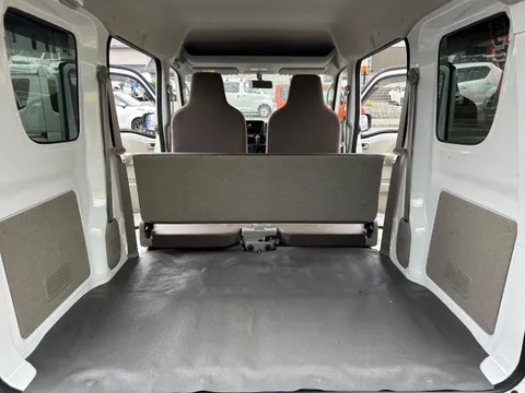 Nissan Clipper