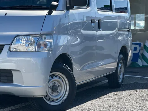 Toyota TownAce Van