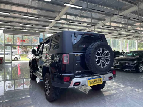 BAIC BJ40