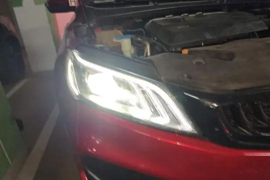 Geely Binray