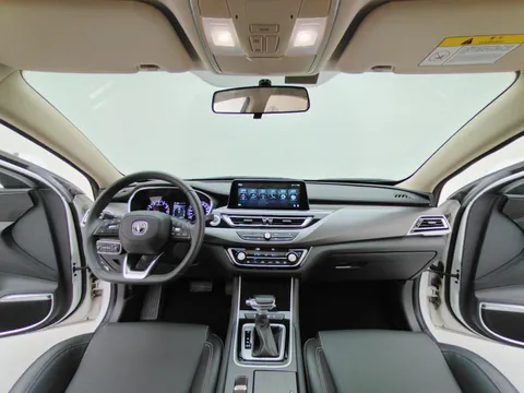 Changan Raeton CC