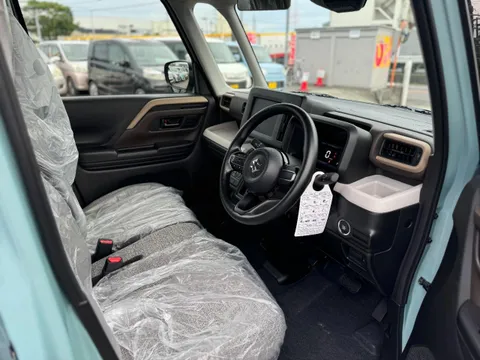 Suzuki Spacia