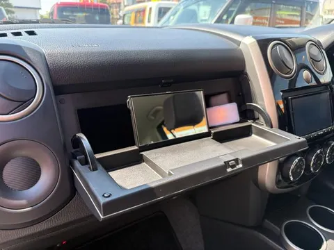 Mazda Verisa