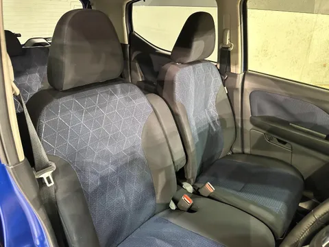 Mitsubishi eK X