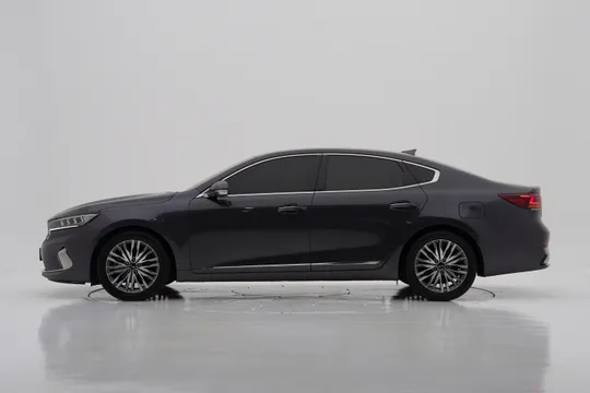 Kia Cadenza (K7)