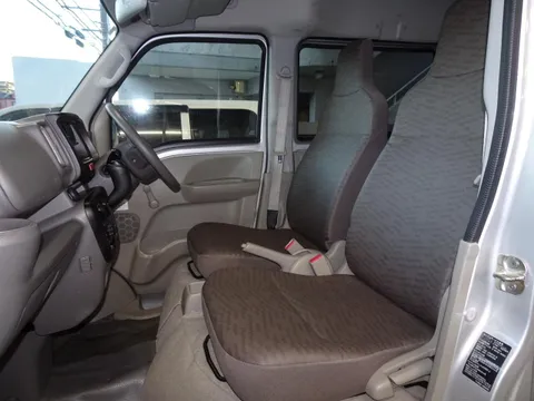 Nissan Clipper