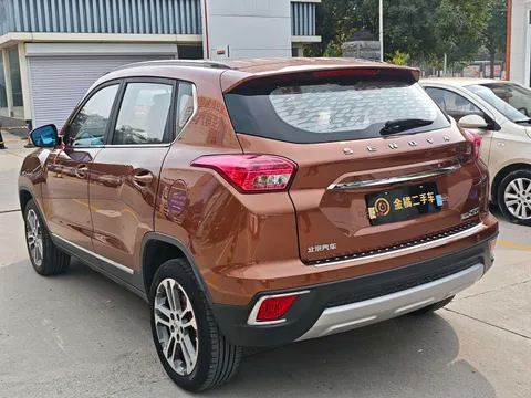 BAIC Senova X35