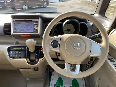 Honda N-BOX Plus
