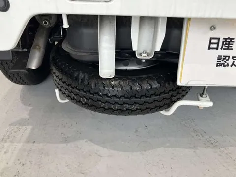 Nissan Clipper Truck