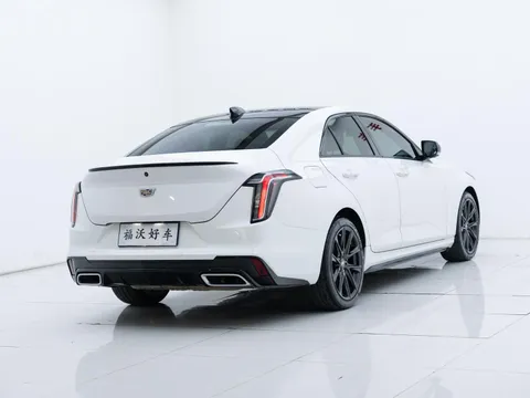 Cadillac CT4