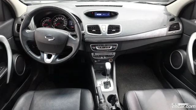 Renault SM3