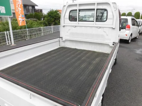 Mazda Scrum Truck