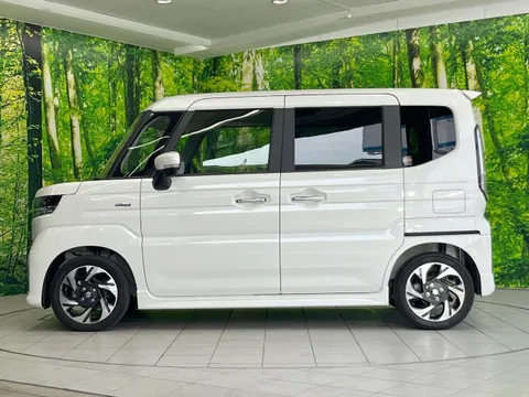 Suzuki Spacia Custom