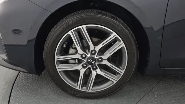 Kia Cerato (K3)