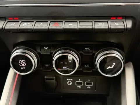 Renault Lutecia