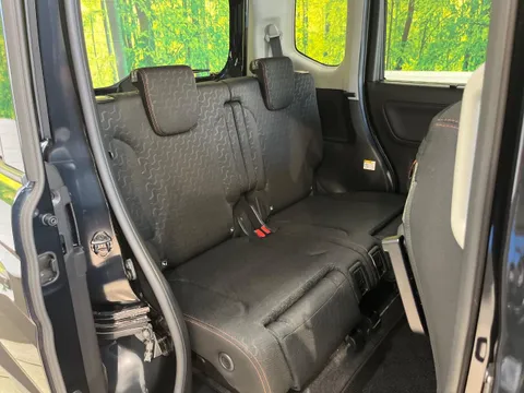 Suzuki Spacia Gear