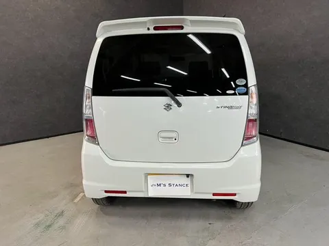 Suzuki Wagon R Stingray