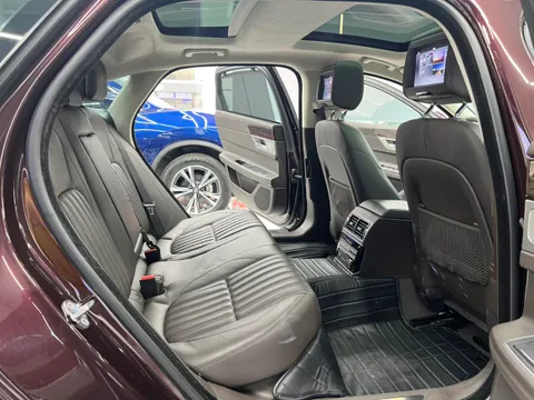 Jaguar XFL