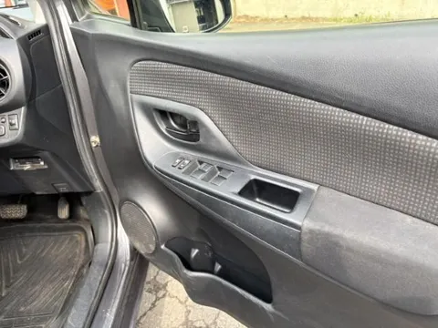 Toyota Yaris (Vitz)