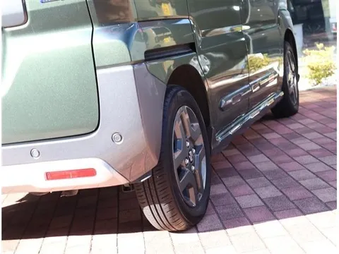 Suzuki Spacia Gear