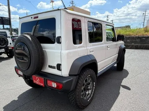 Suzuki Jimny Nomade