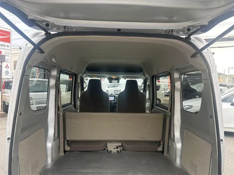 Nissan Clipper